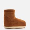 NO LACE TAN SUEDE BOOTS