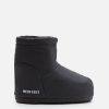 NO LACE BLACK RUBBER BOOTS
