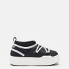 JUNIOR PARK ICON BLACK SNEAKERS