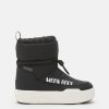 JUNIOR PARK BLACK TUBE MID BOOTS